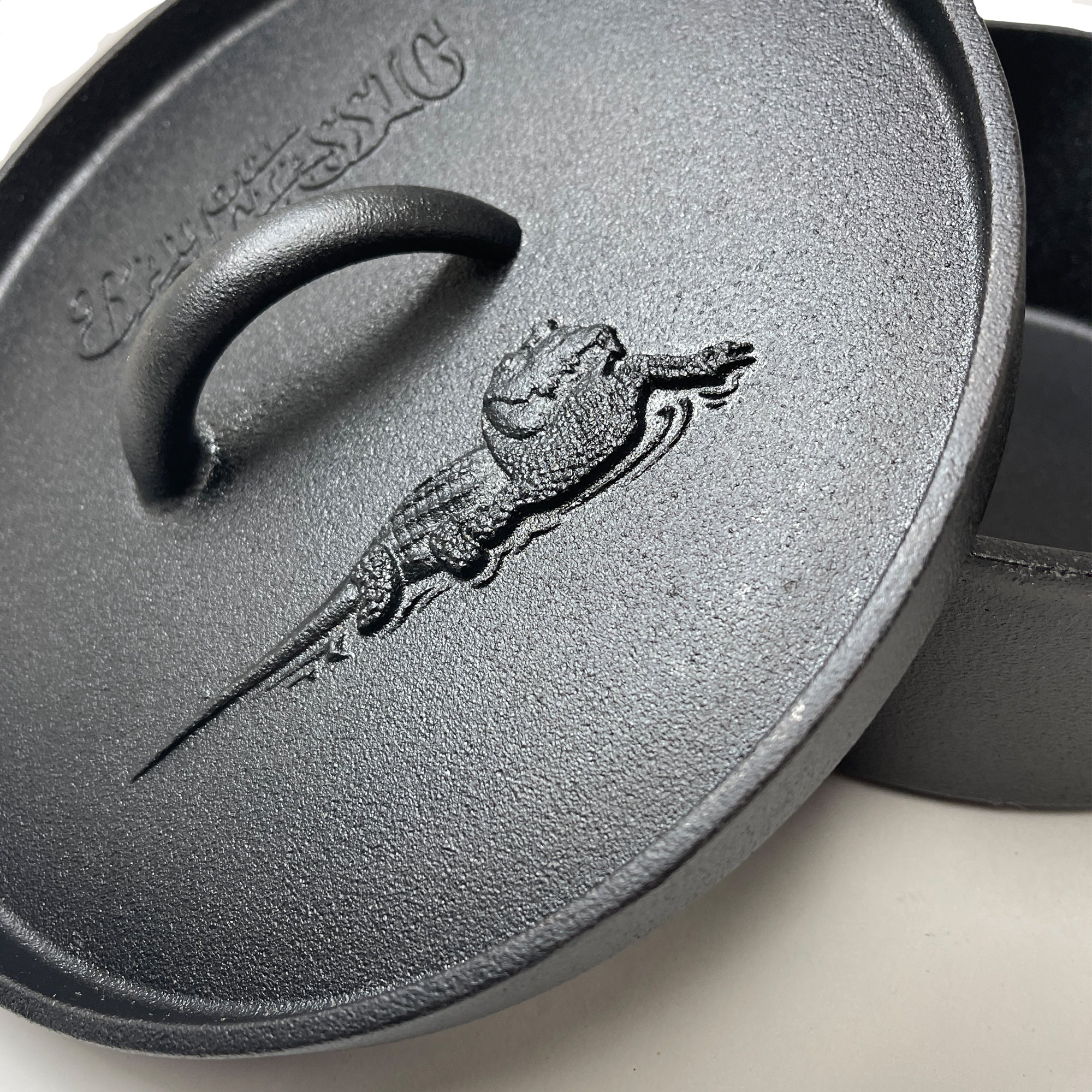 Cast Iron Dutch Ovens