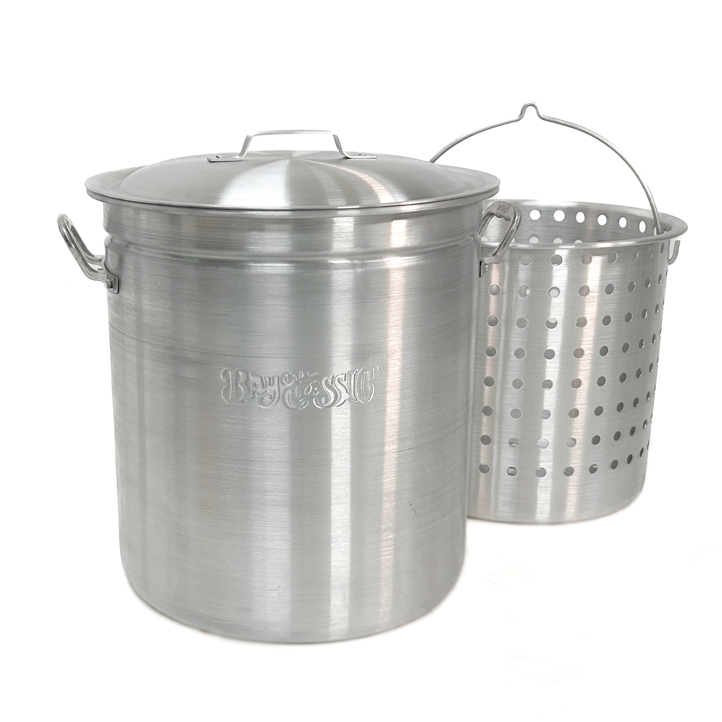 60-qt Aluminum stockpot and basket set with 'Bayou Classic' branding on a white background