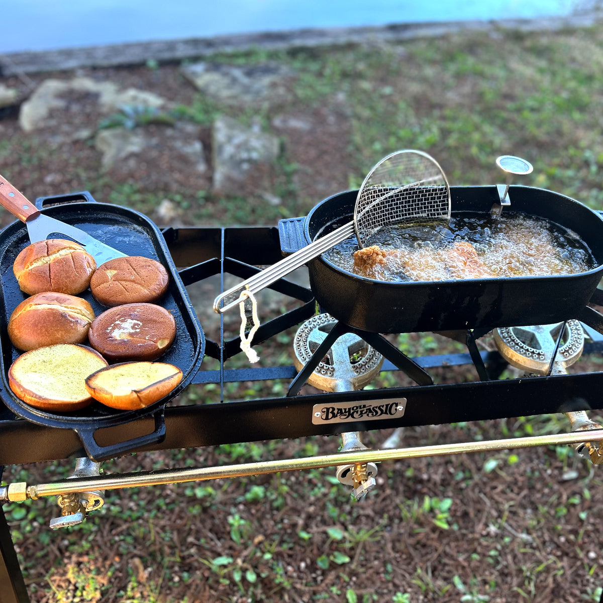6-qt Cast Iron Oval Fryer with Griddle Lid