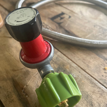 30-psi Regulator with Stainless Braided Hose 