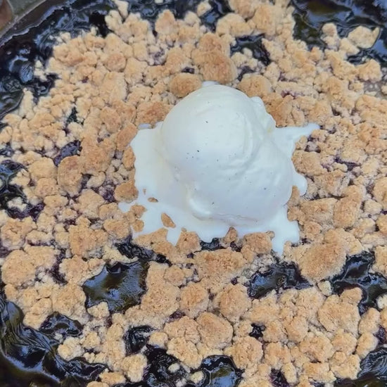 Short video of blueberry pie in a cast iron skillet