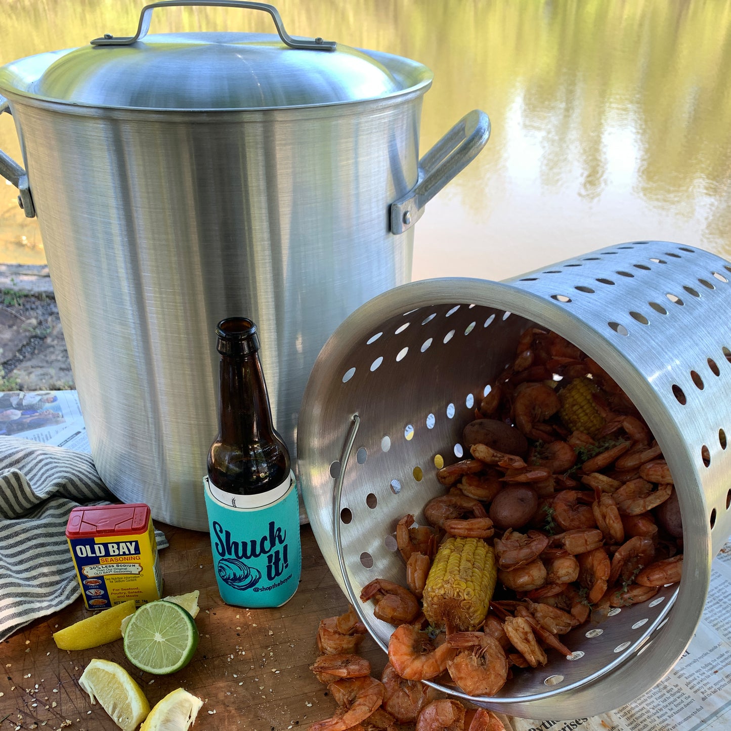 25-qt Aluminum Stockpot with Basket